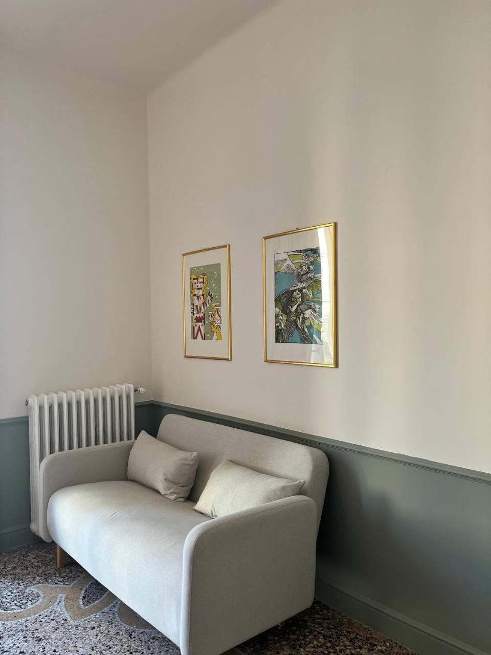 B&B Dimora Liberty Genoa Exterior photo